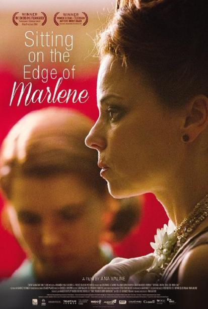 Sitting on the Edge of Marlene 海报